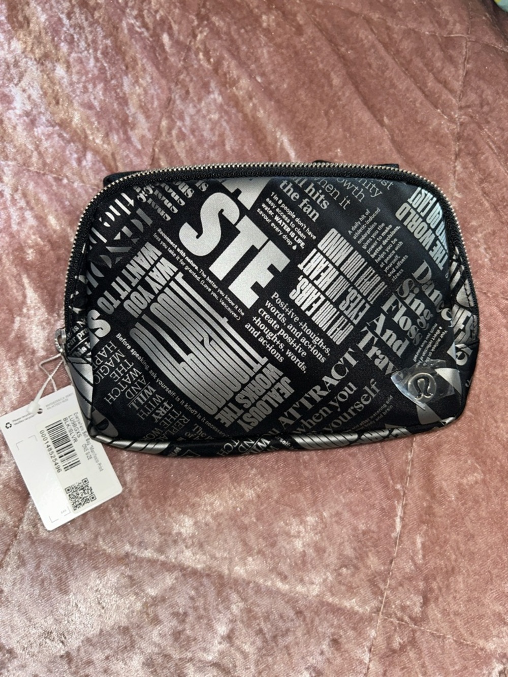 Lululemon Black & Silver Manifesto Print Everywhere Belt Bag NWT